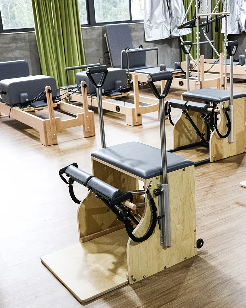 Krzesło do jogi i pilatesu Ame – Pilates Yoga Combo recenzja i cena